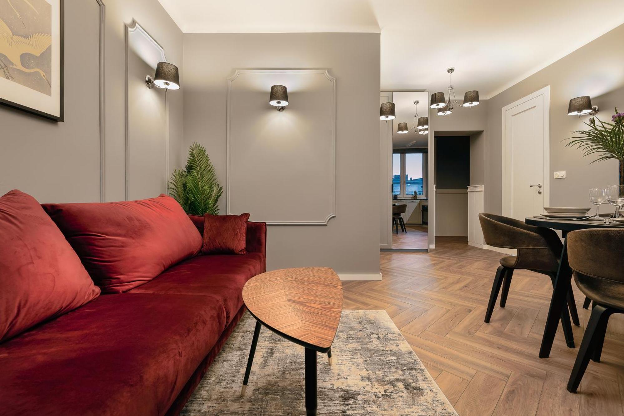 Ruby House Center * Warschau